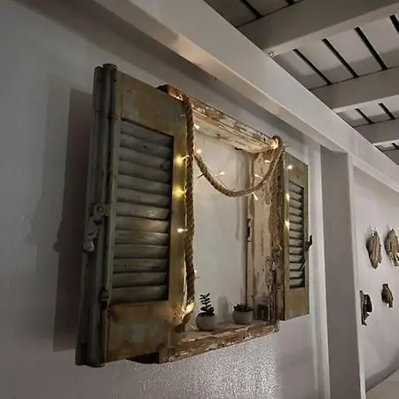 Faro Del Mar * Naxos City