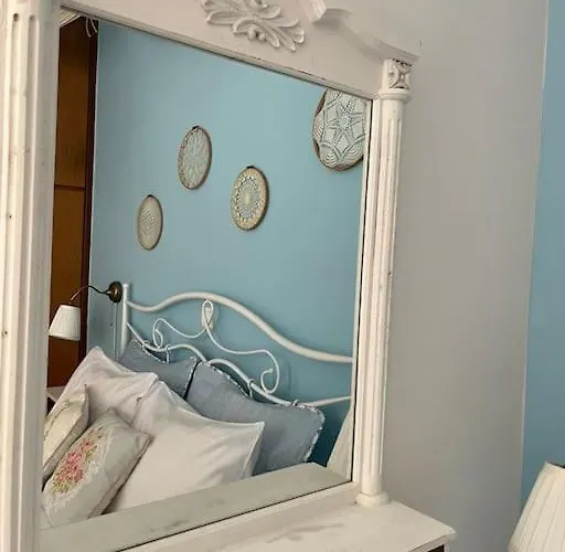 Faro Del Mar بيت للعطل Naxos City