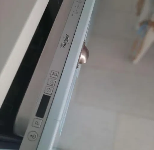 Faro Del Mar * Naxos City