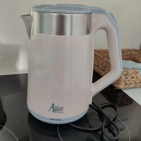 Faro Del Mar 펜션 *